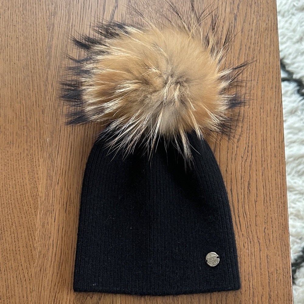 Stylish Black Kids Beanie with  real raccoon fur  Pom-Pom